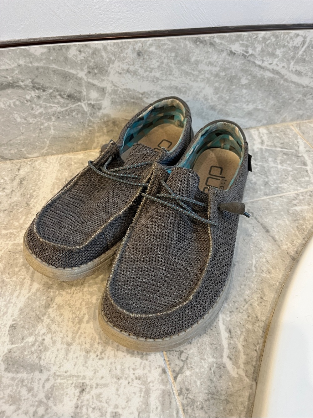 Hey dude Wendy shoes size 8
